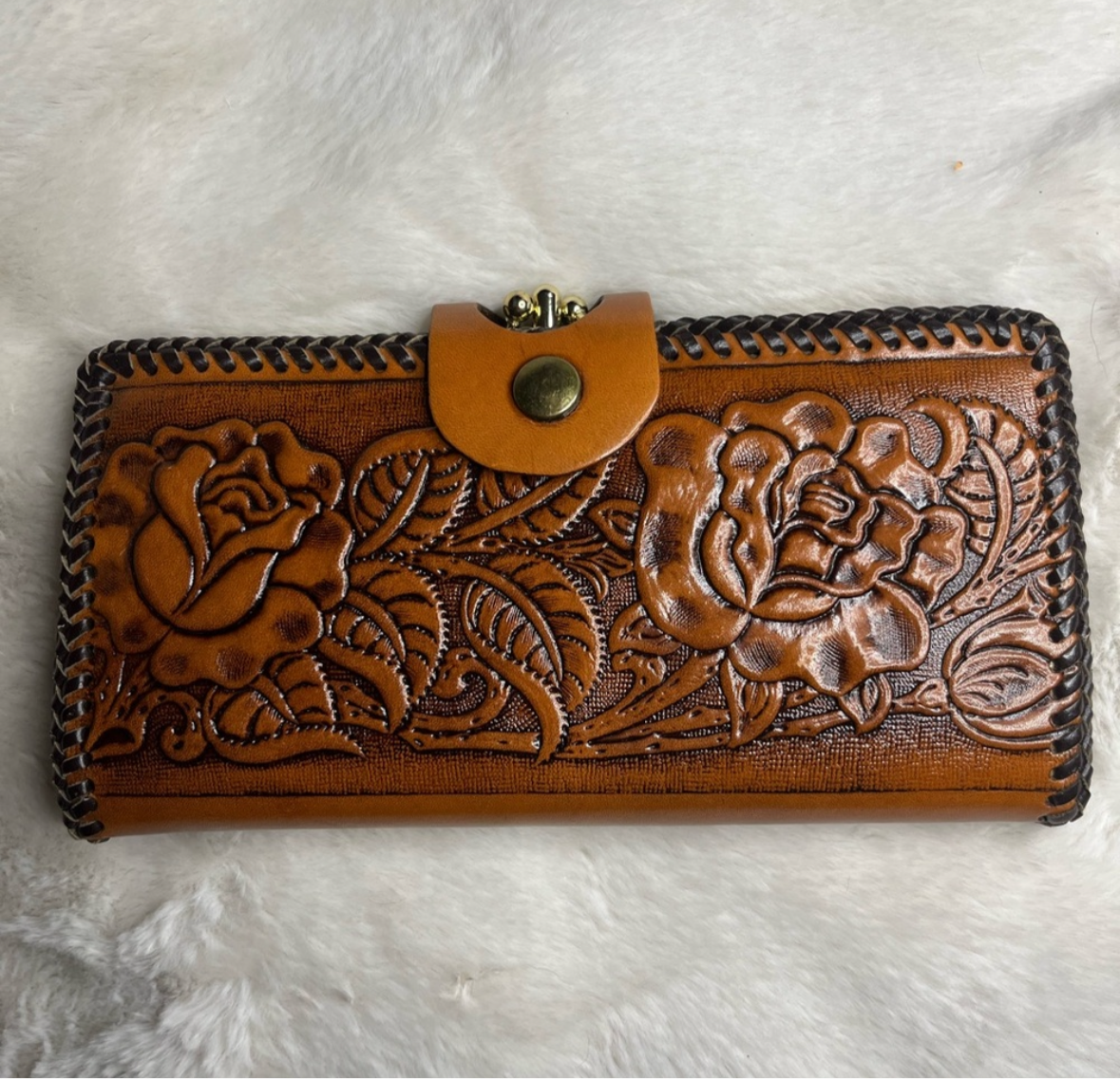 FAUX LEATHER ROSE EMBOSSED WALLET