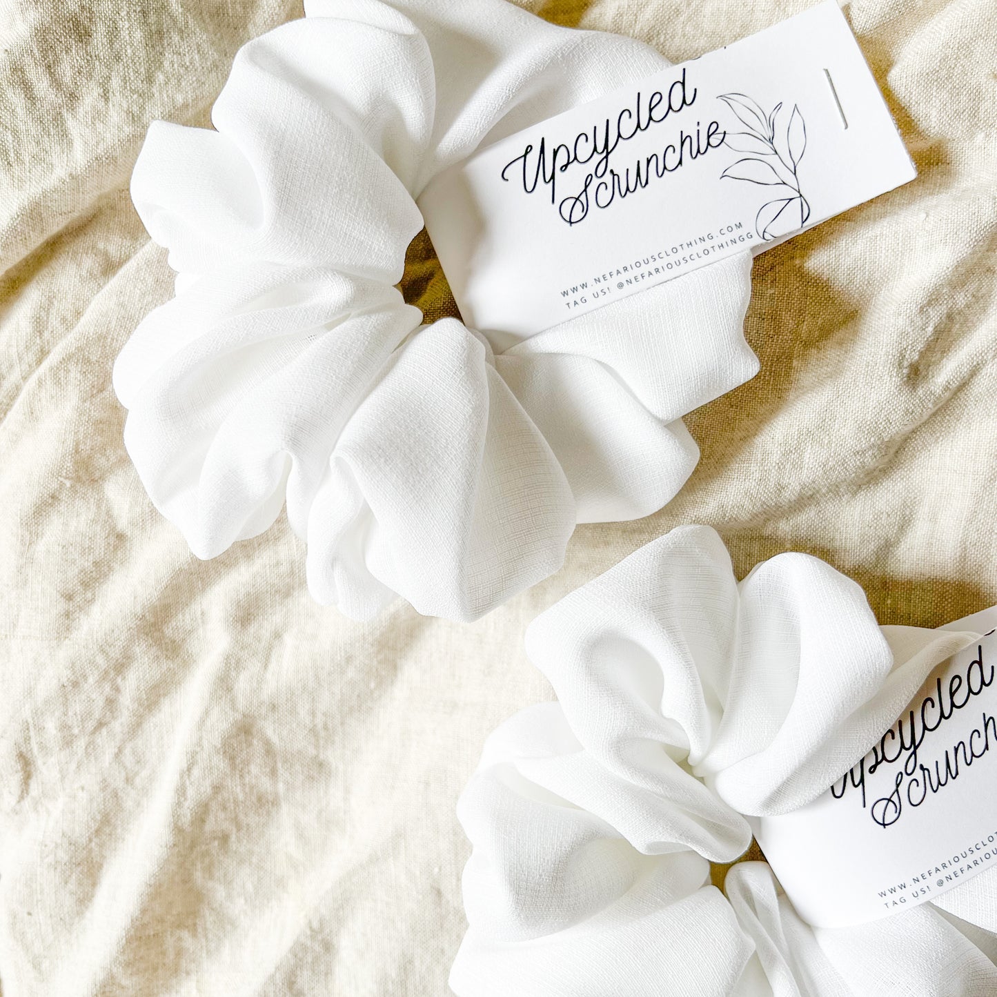 WHITE DOVE SCRUNCHIE