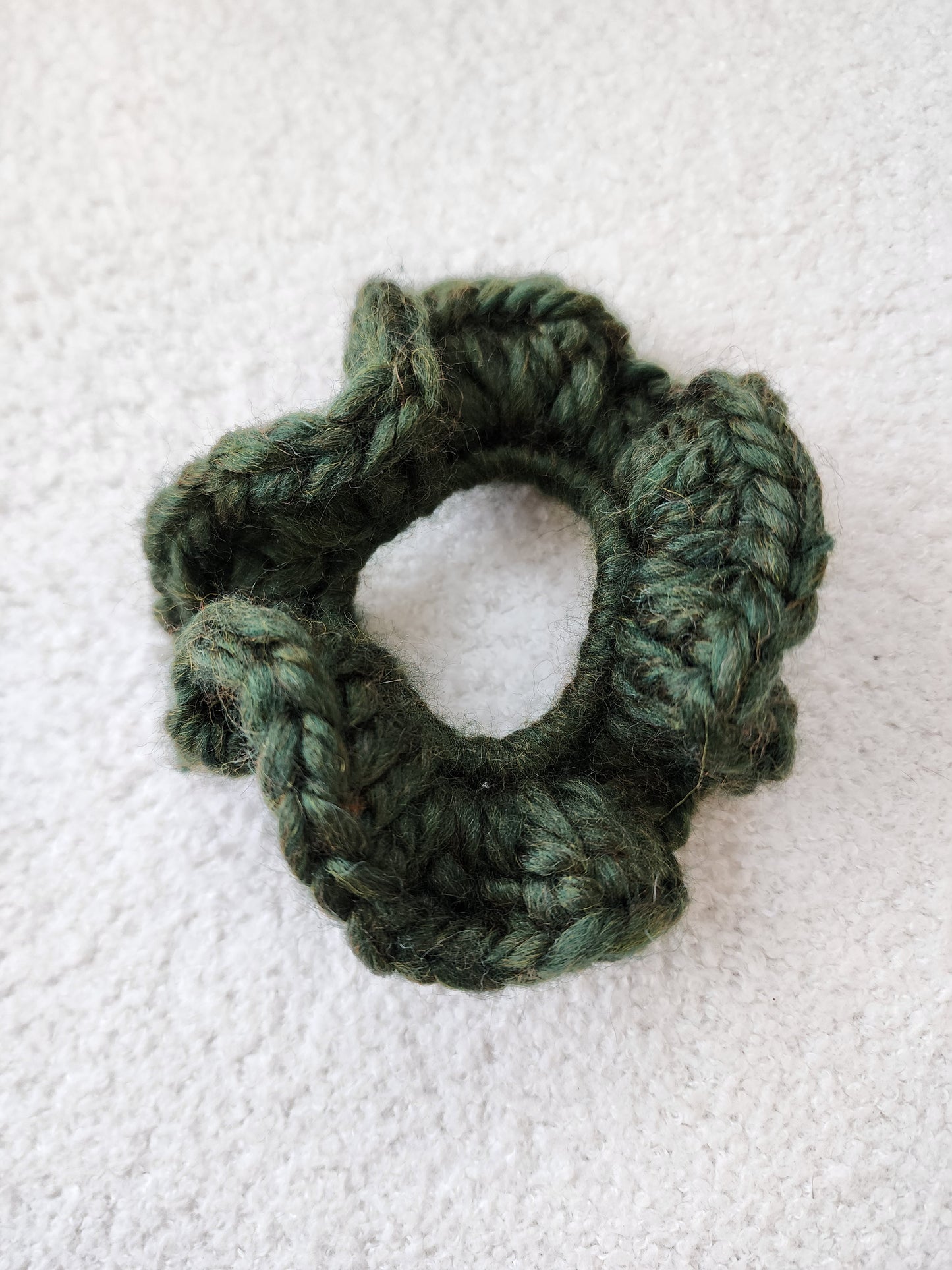 CROCHET SCRUNCHIE
