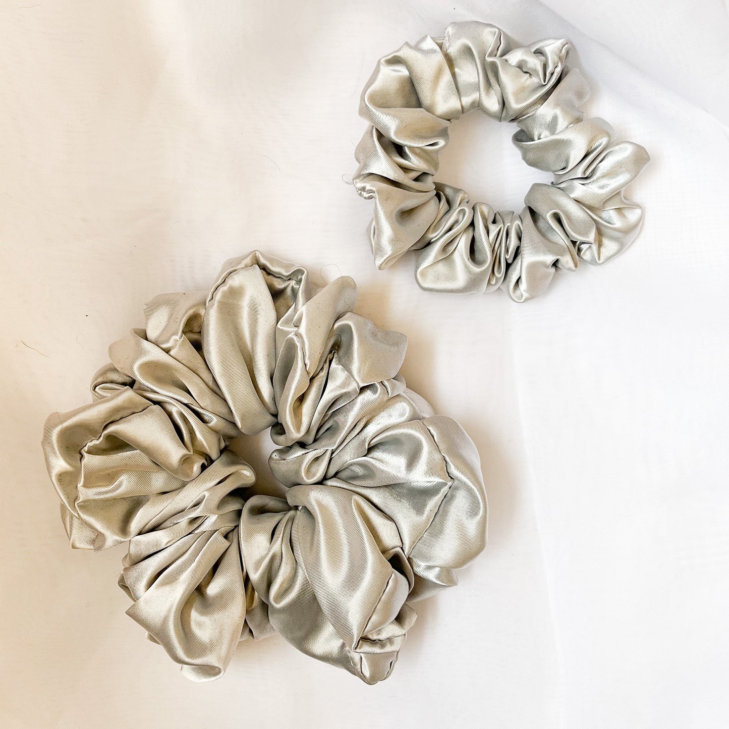 SILVER SATIN SCRUNCHIE